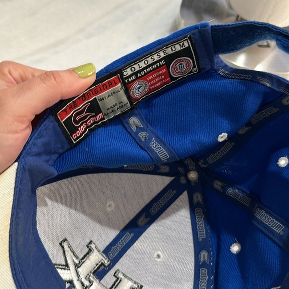 University of Kentucky Hat - Picture 6 of 9